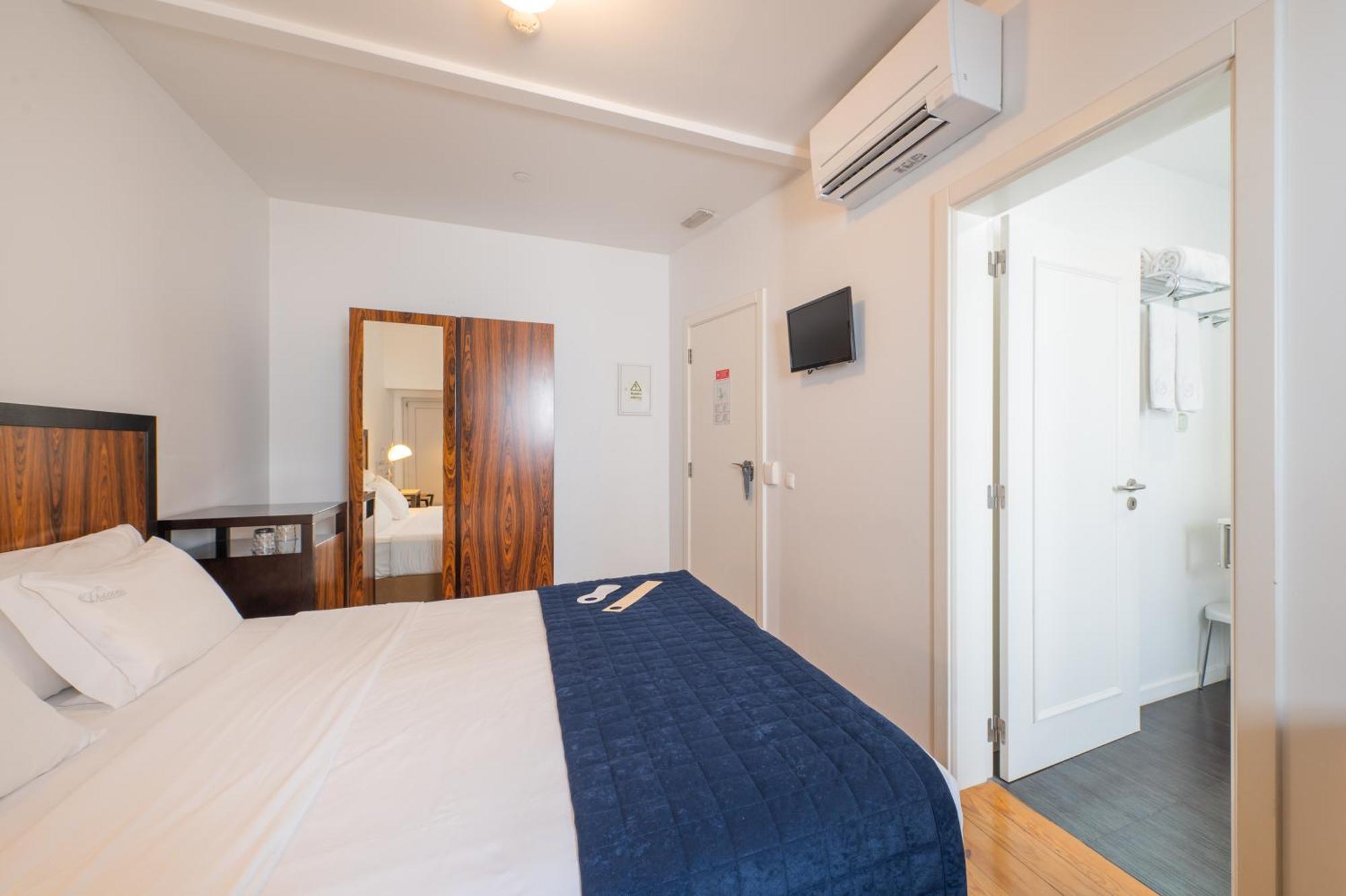 Double Room with Interior View